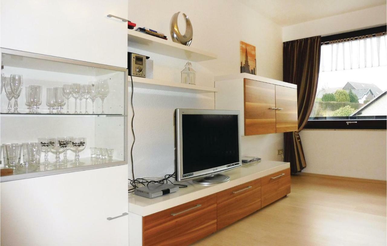 2 Bedroom Nice Apartment In Bad Pyrmont Exterior photo